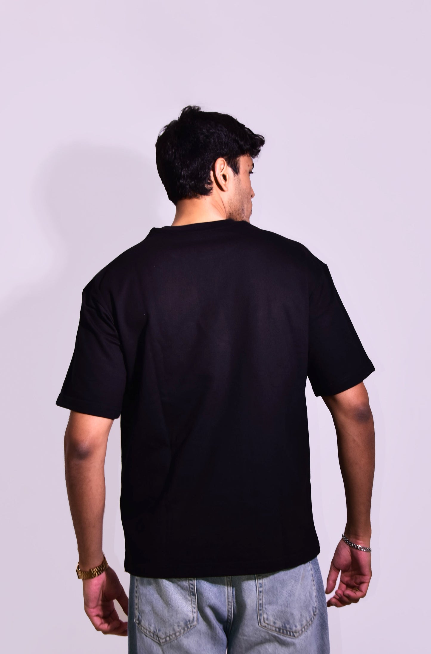 Solid Black - Oversize T-shirt